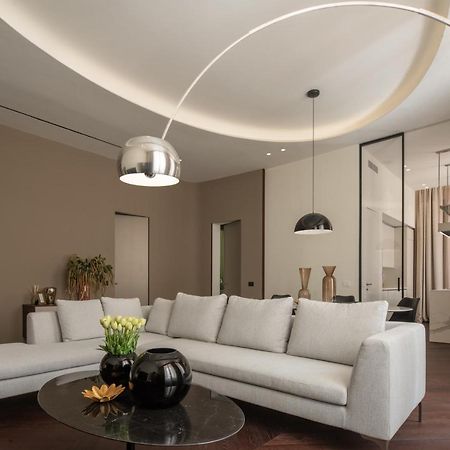 Sant'Ambrogio Luxury Apartment R&R Milano Exteriör bild