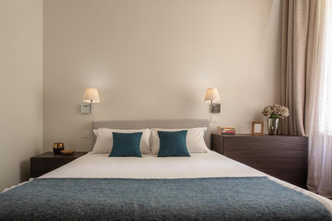 Sant'Ambrogio Luxury Apartment R&R Milano Exteriör bild
