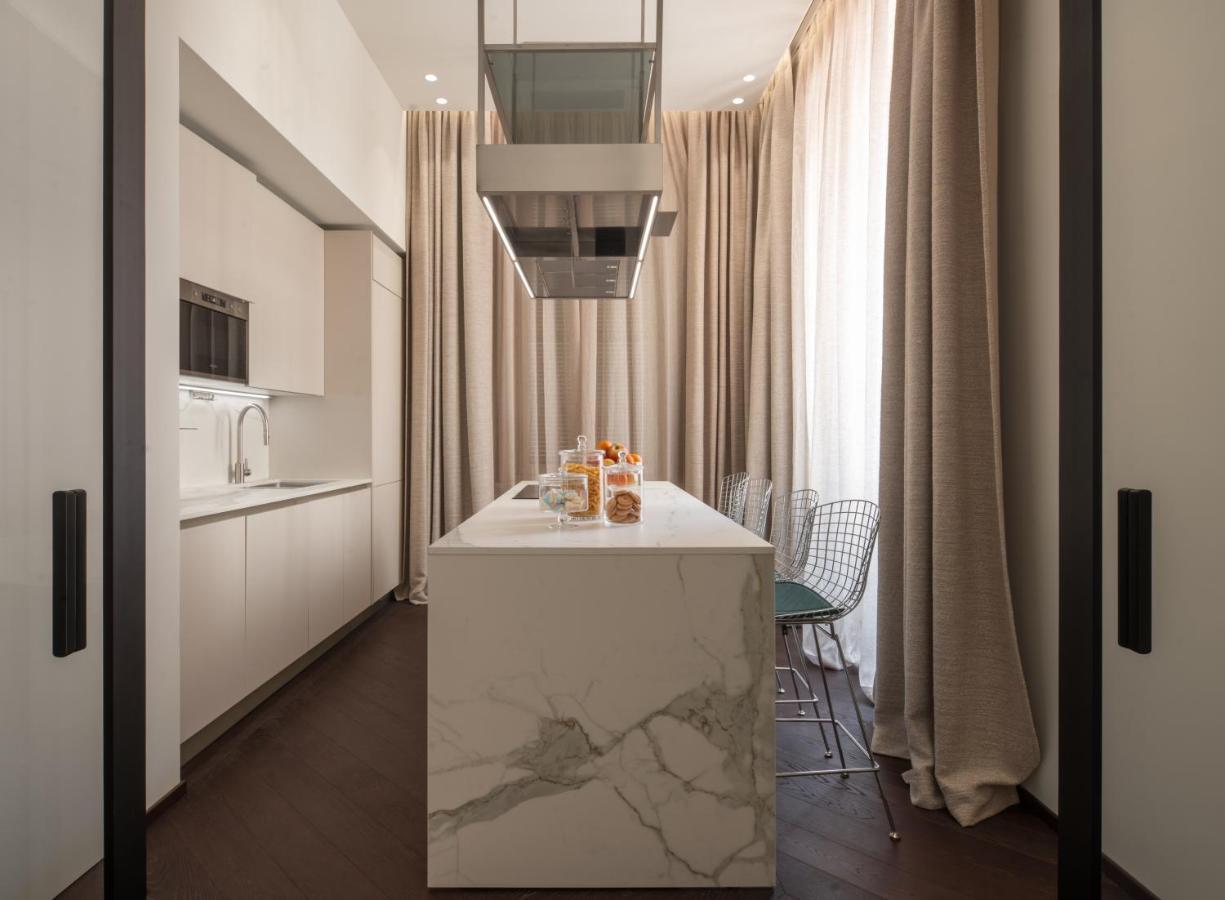 Sant'Ambrogio Luxury Apartment R&R Milano Exteriör bild